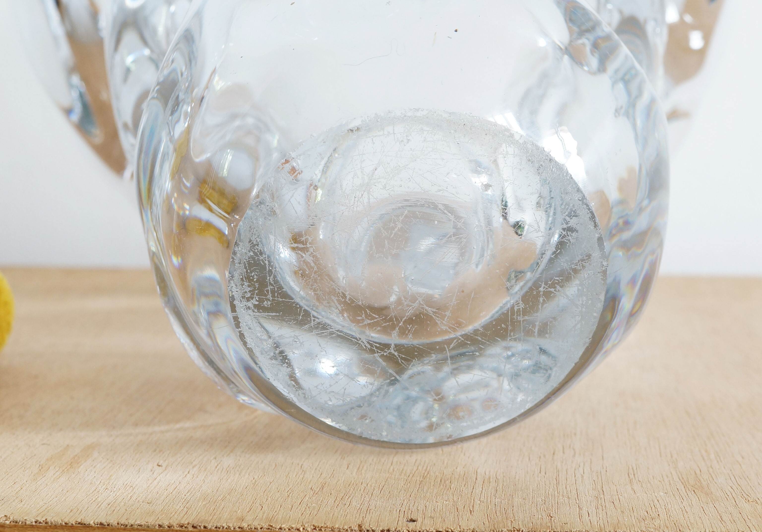 Thick crystal vase