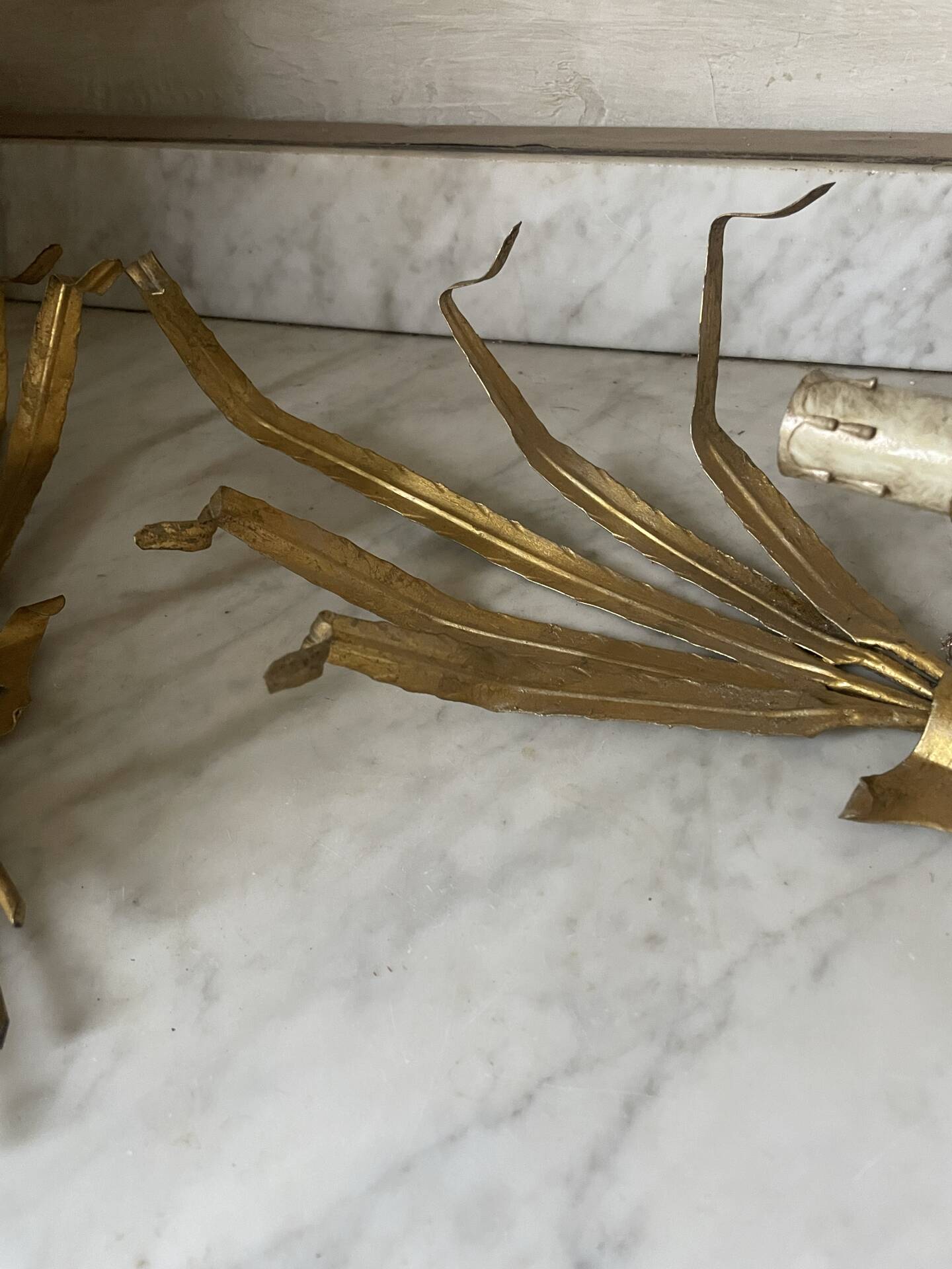 Paire d’appliques roseaux en métal doré 60’s