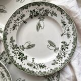 8 flat plates in iron earth "Modern Style" Saint Amand early 20th century