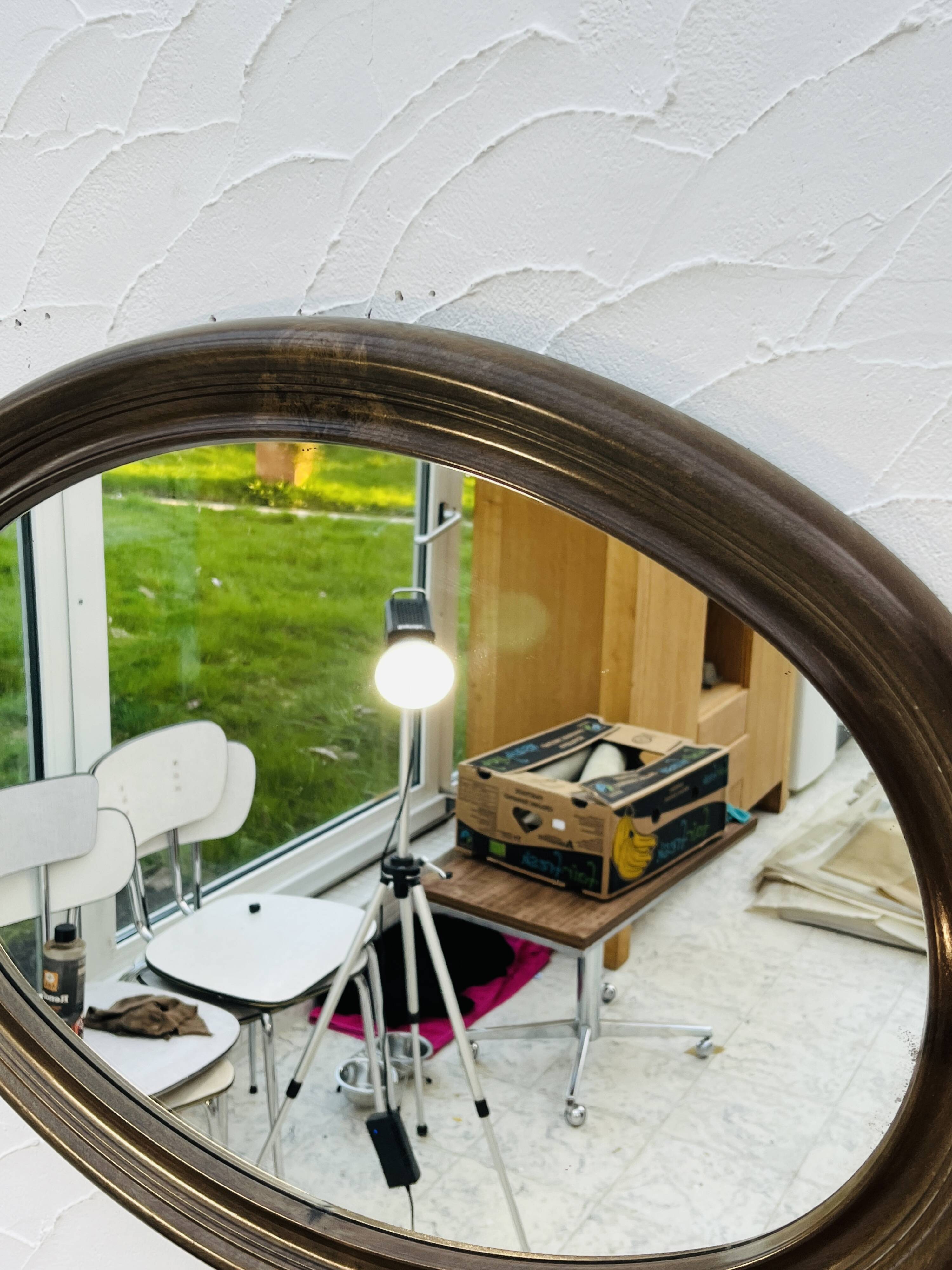 Vintage oval mirror Syla model 920 from the 1970s.