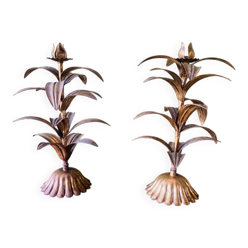 Pair of candlesticks with golden leaves from the 1960s.