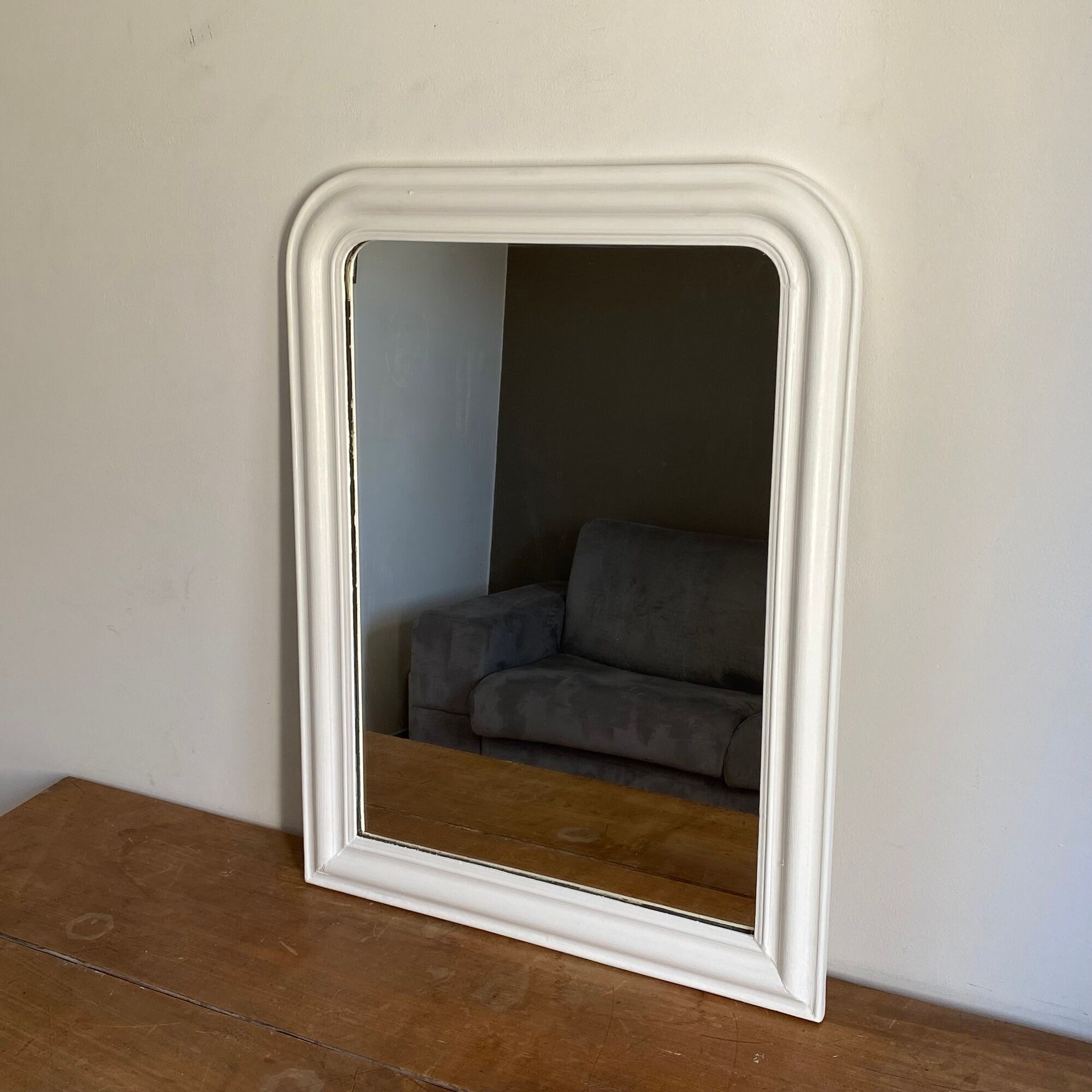 Miroir Louis Philippe at the end of the 19th century. 90x68. White.