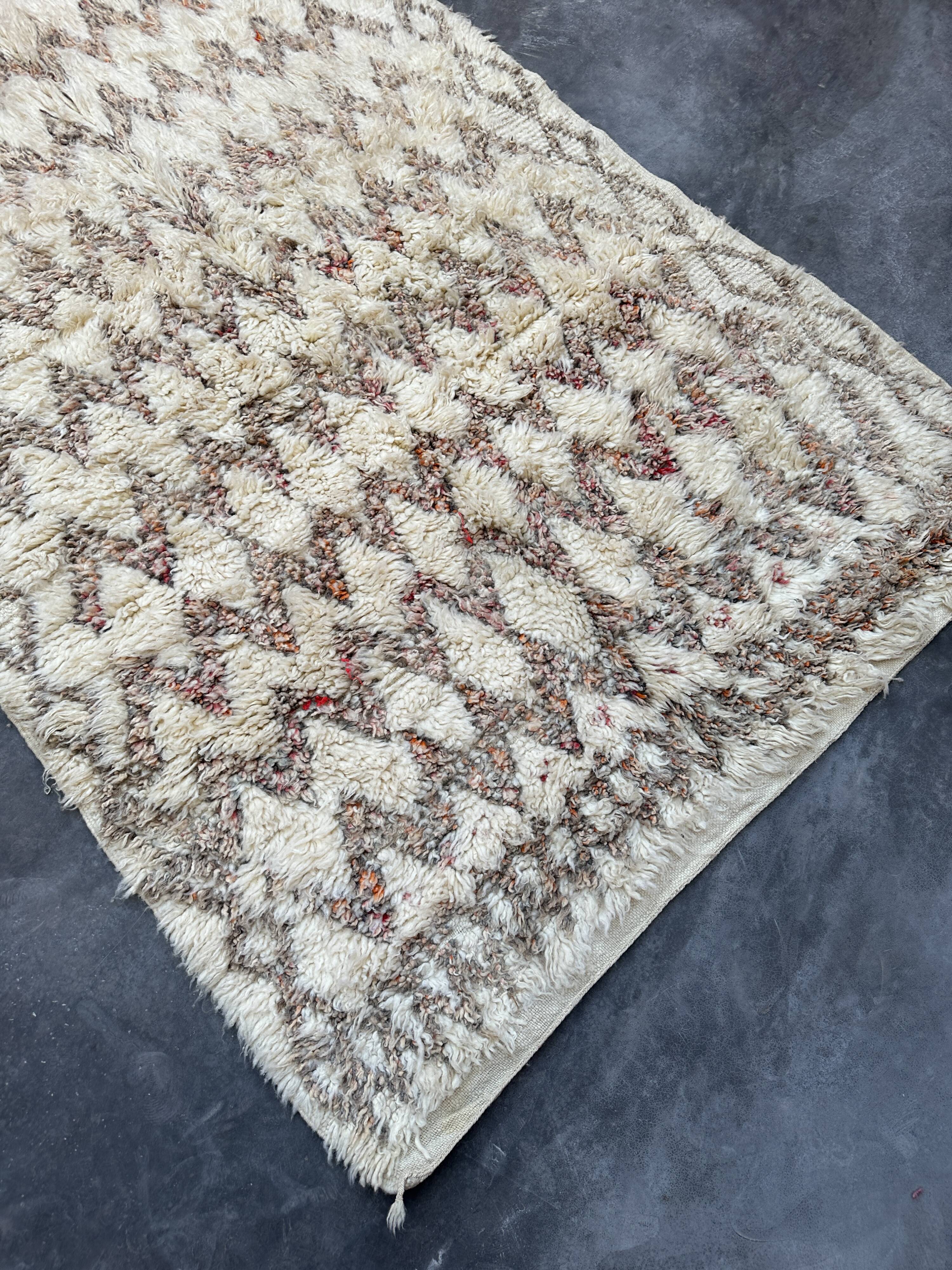 White Marmoucha Moroccan rug - 194 x 347 cm