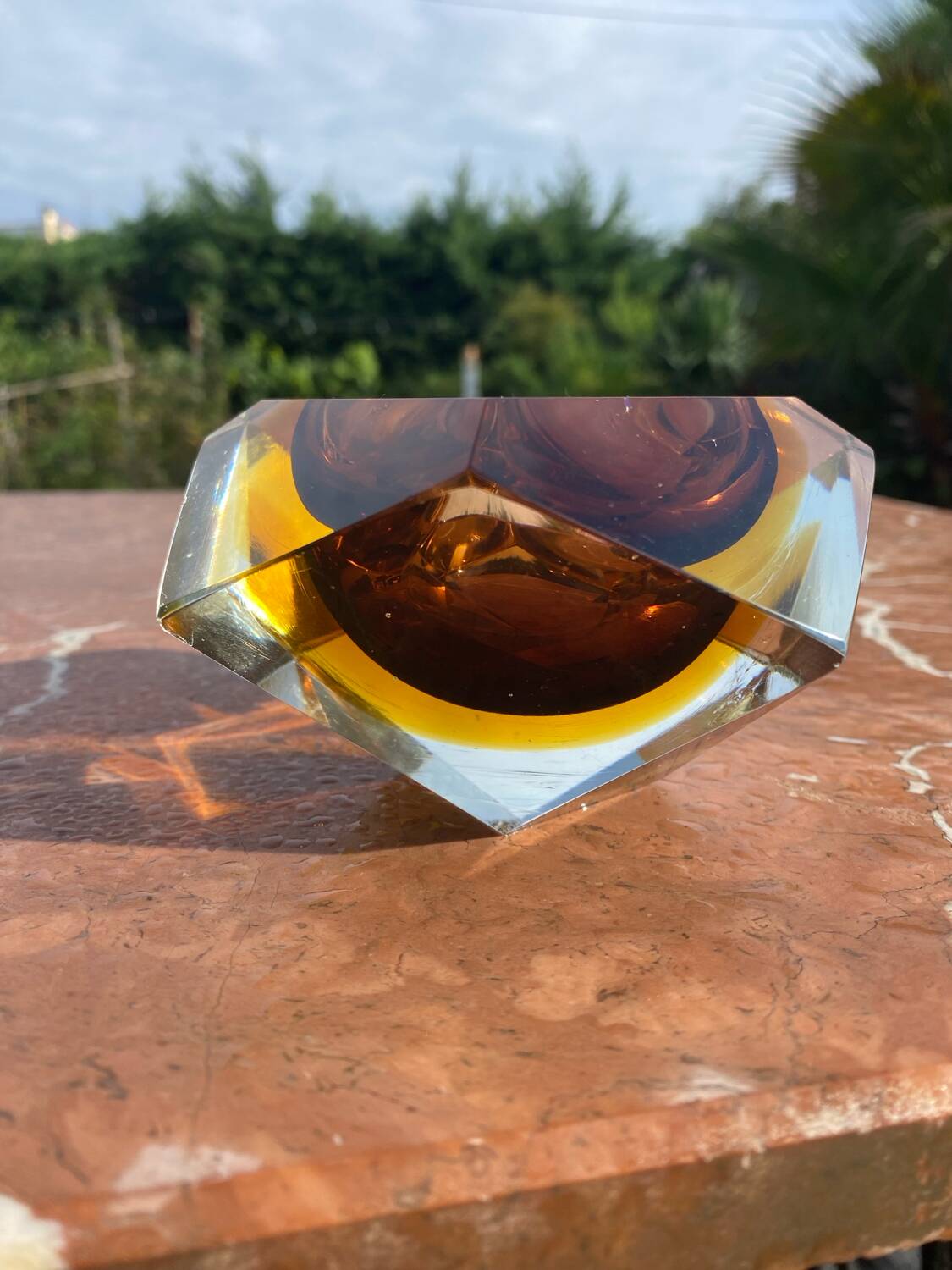 Cendrier vintage en verre de Murano sommerso, attribué à Flavio Poli,