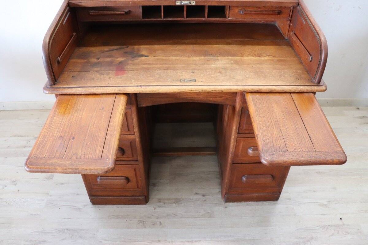Bureau à rouleau en bois de chêne, Italie début du 20e siècle