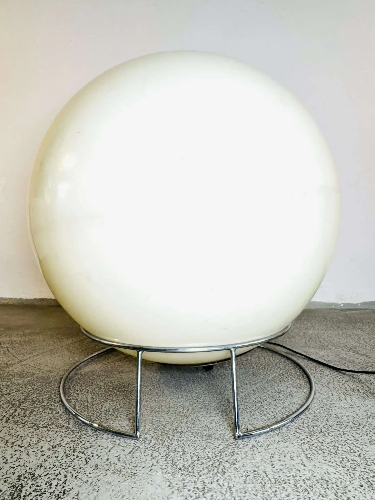 D-2057 Saturn Floor Lamp By Raak Amsterdam, The Netherlands, 1971