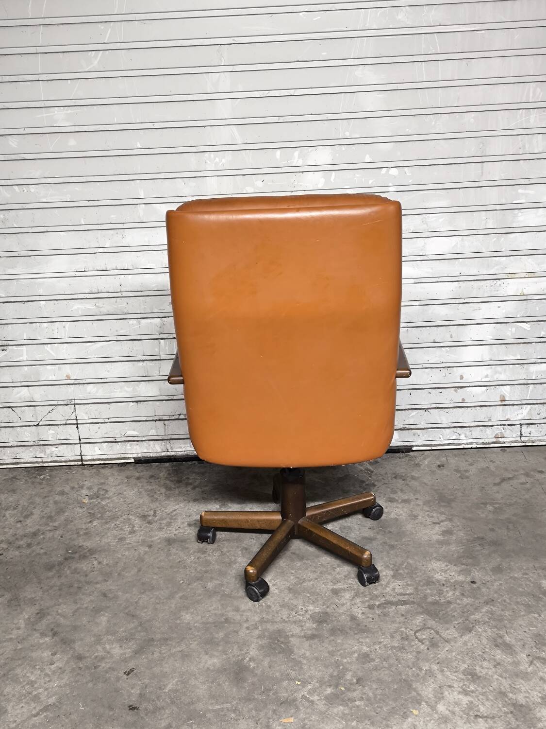 Vintage Knoll armchair