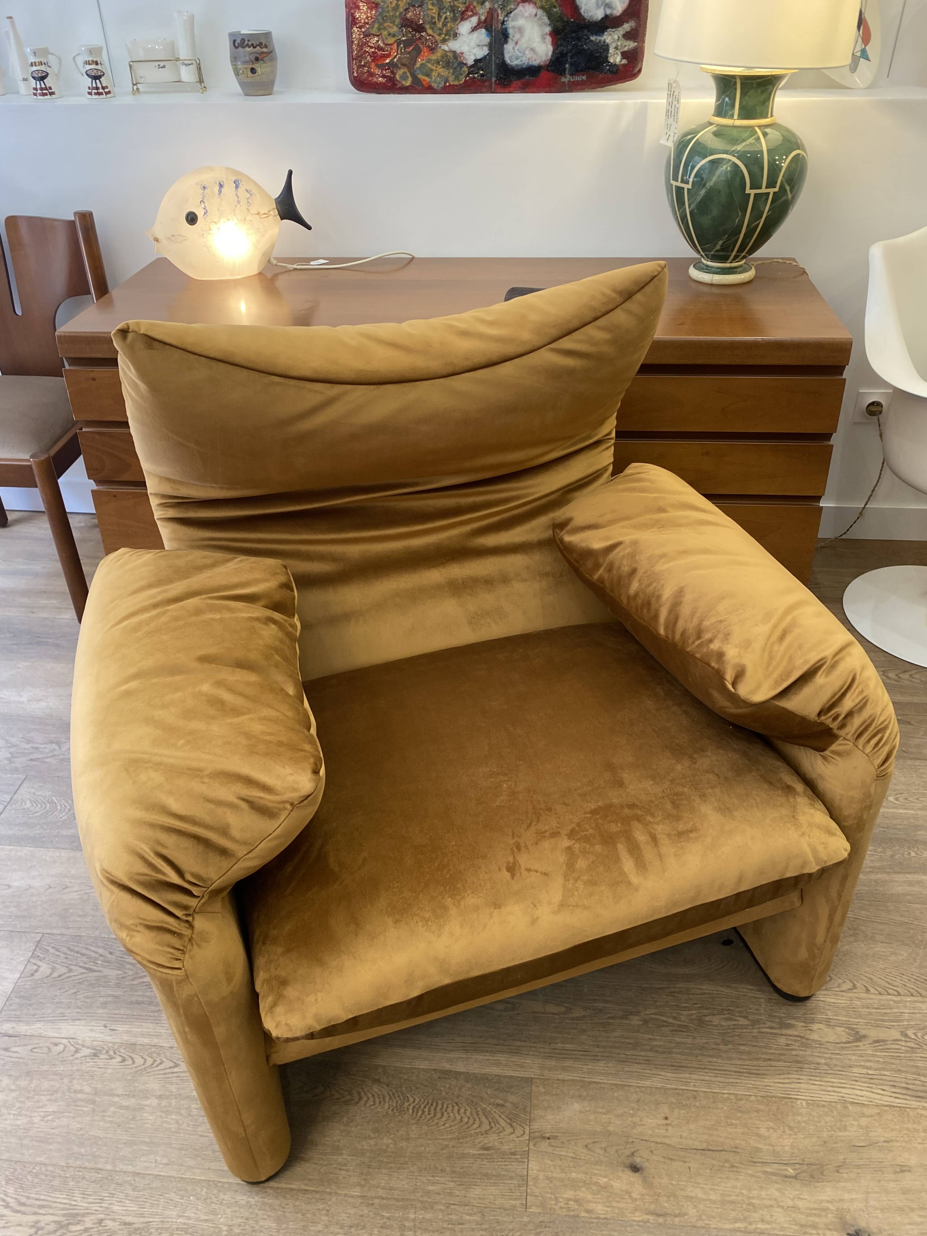 Maralunga Armchair - CASSINA