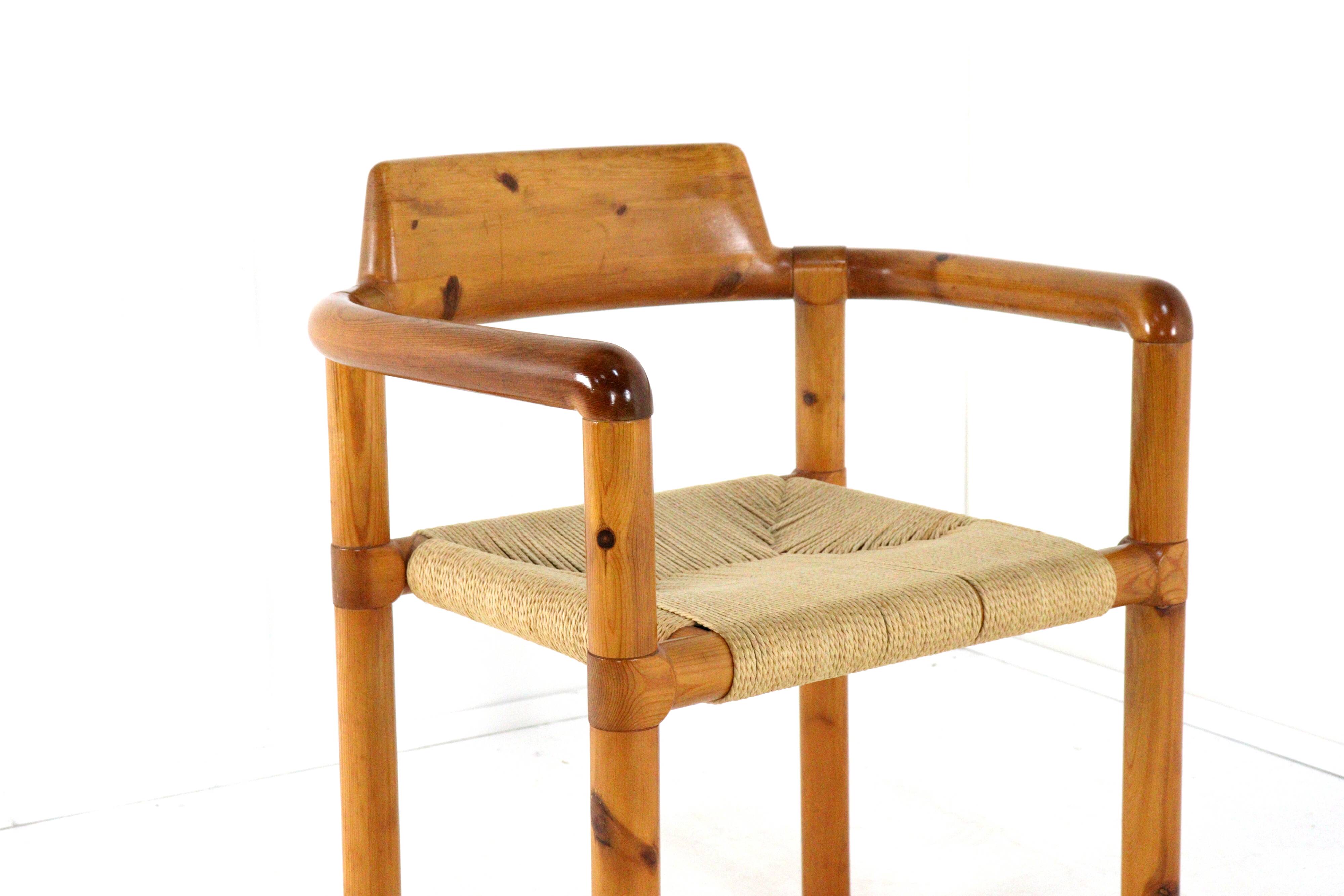 Set of 7 dining room chairs