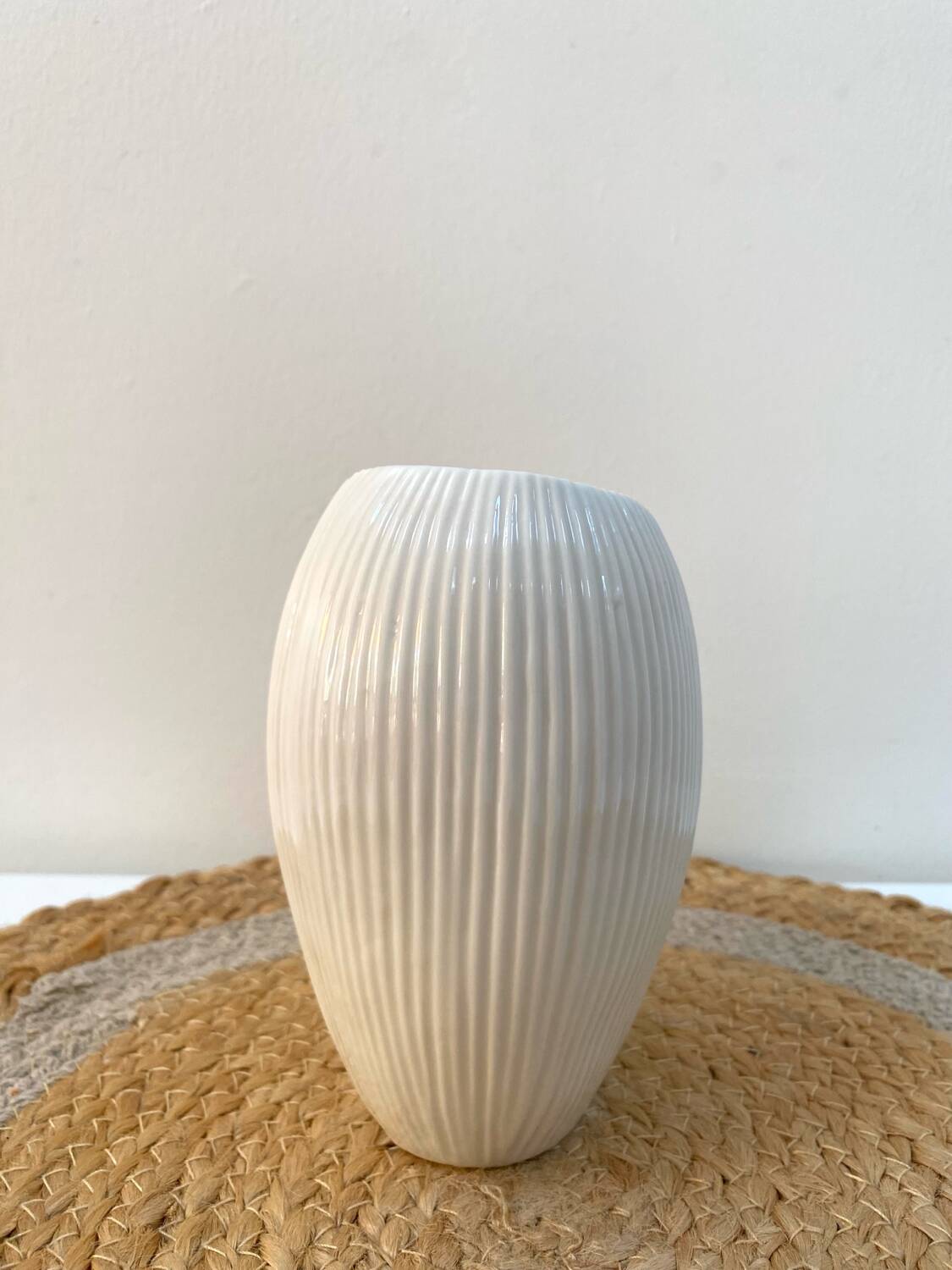 White striped graphic vase