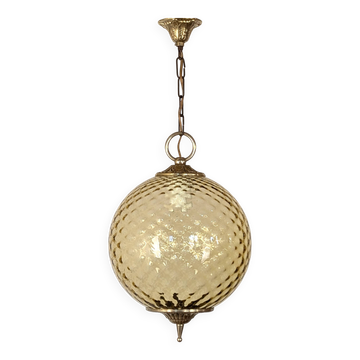 Amber glass pendant light