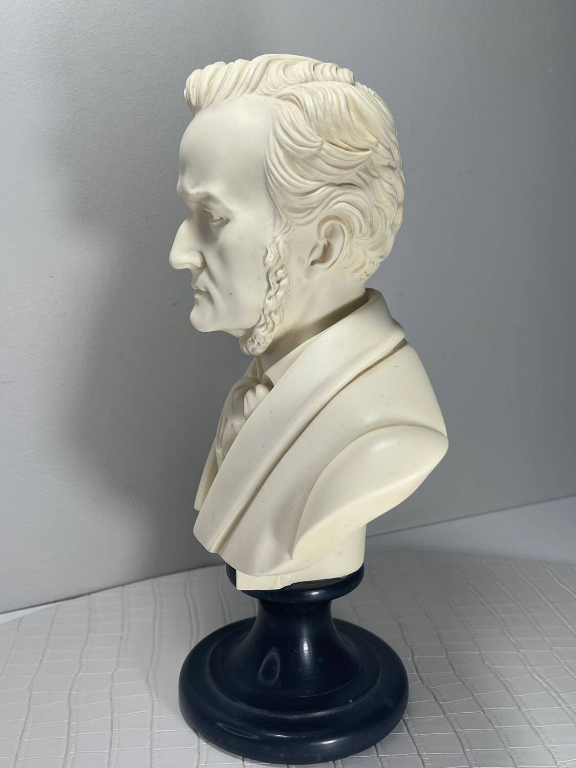 Resin bust of Wagner signed A. Giannelli Sculpture Year 60