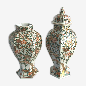 Paire de vase balustre en porcelaine de Chine