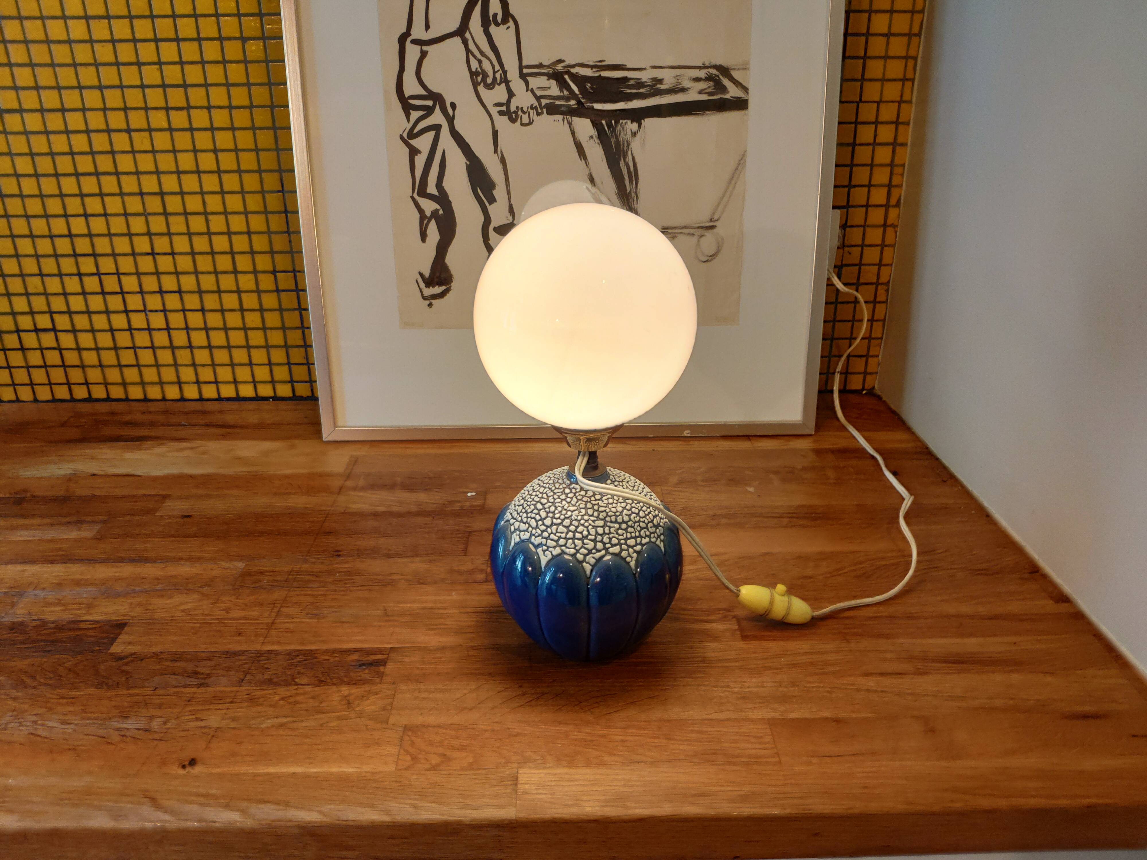 Ceramic art deco lamp