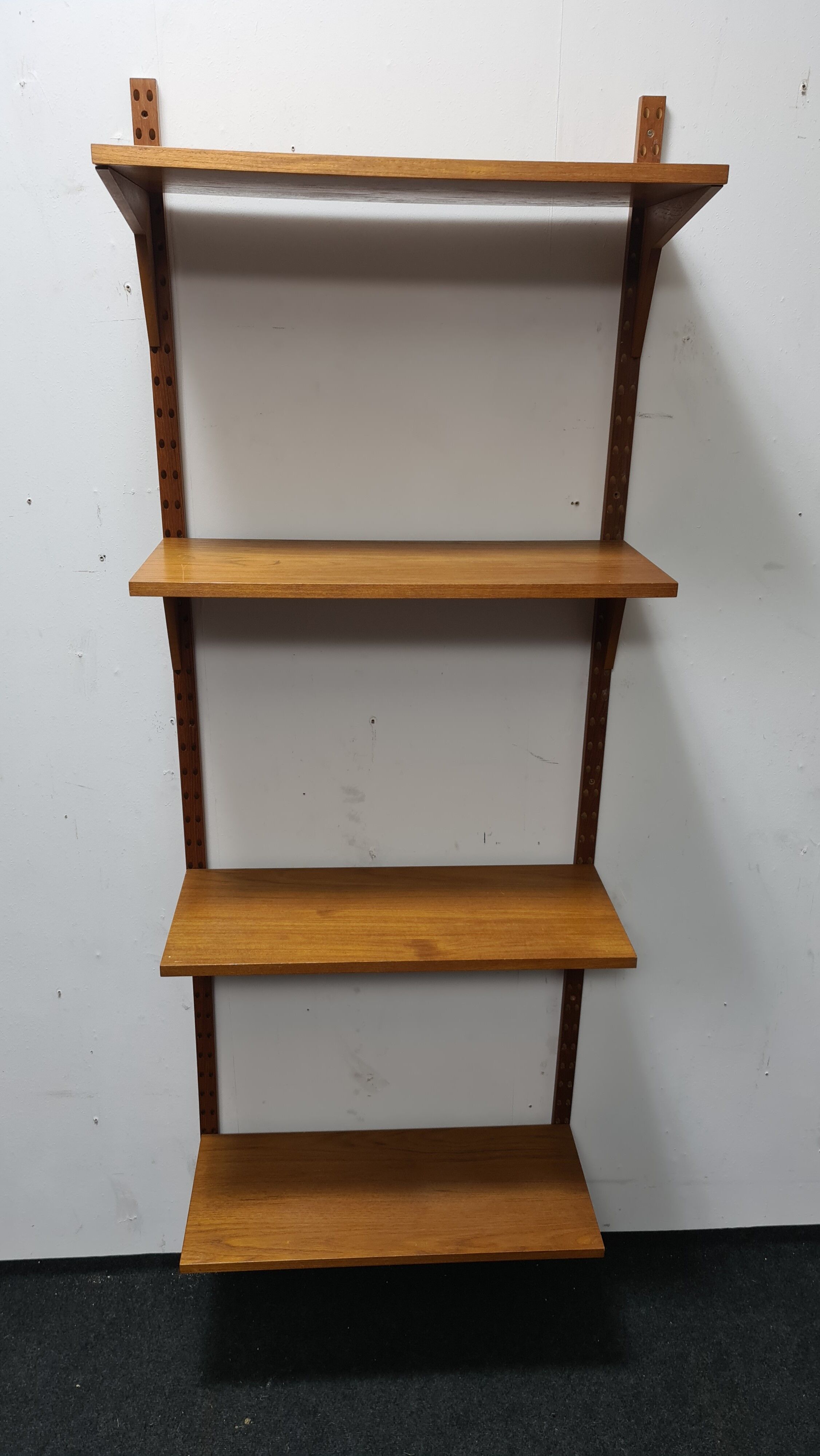 Système de mur en teck vintage par Poul Cadovious