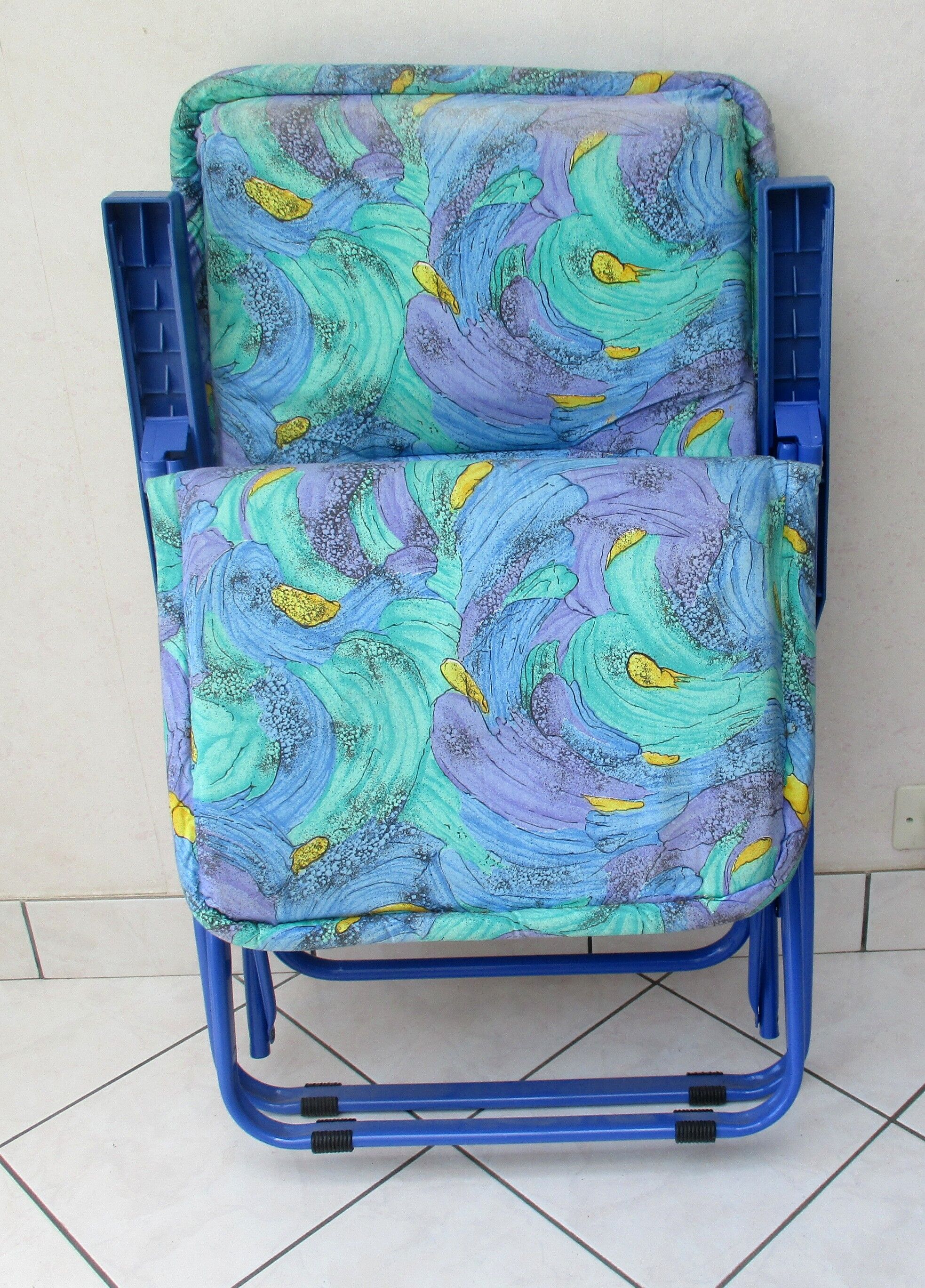 Vintage garden relaxed