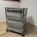 USM Haller wheeled cabinet in light grey