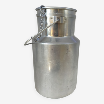 Pot à lait en aluminium tournus france ancien vintage