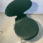 Set of 6 “Ant” chairs in dark green – Arne Jacobsen for Fritz Hansen