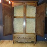 Louis XV period oak cabinet 1.57 x 2.53 m