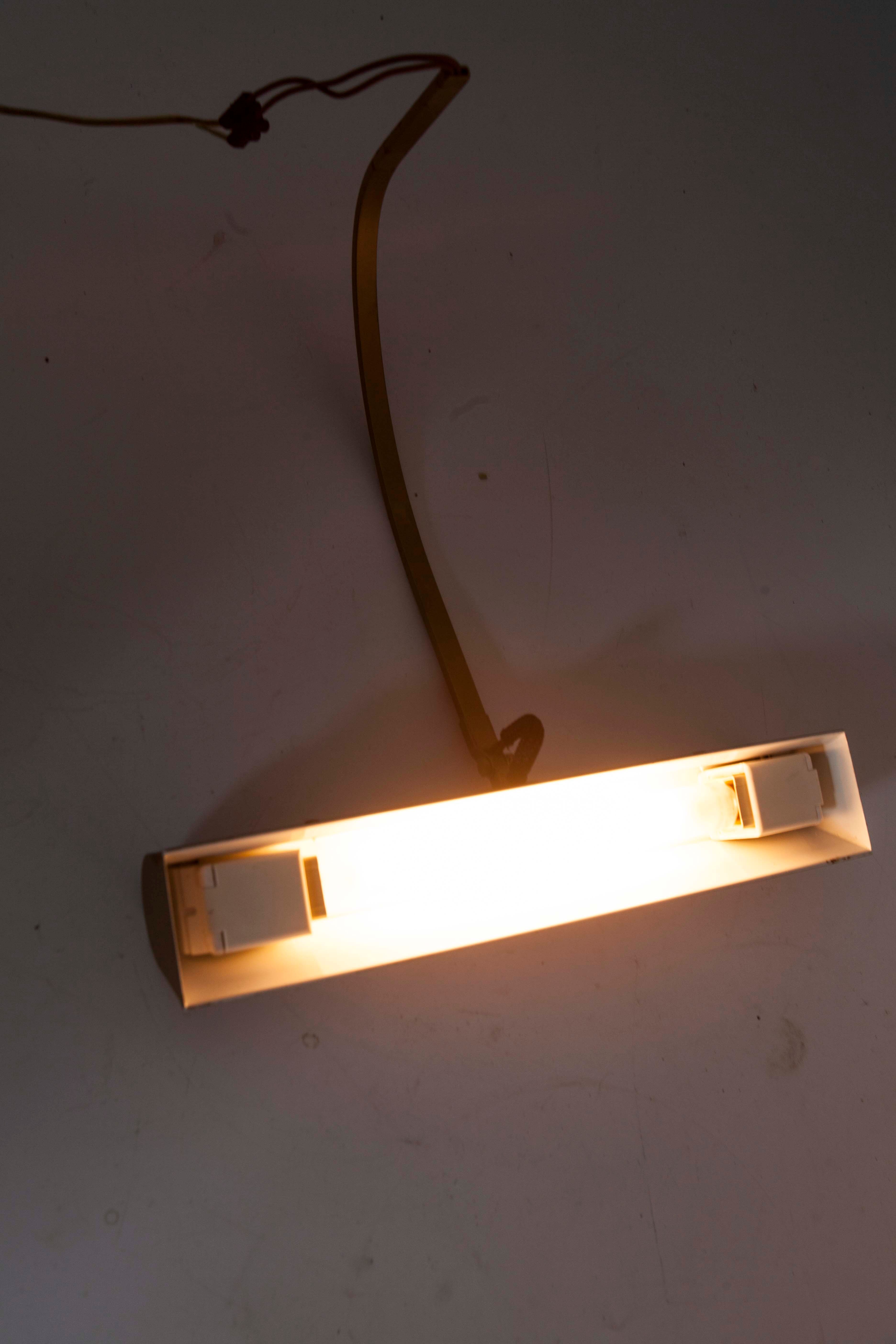 Lot of 3 brass painting wall light