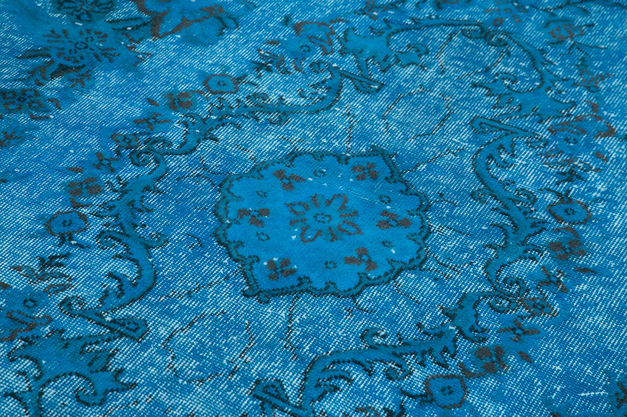 Hand-knotted contemporary oriental 1980s 171 cm x 303 cm blue carpet