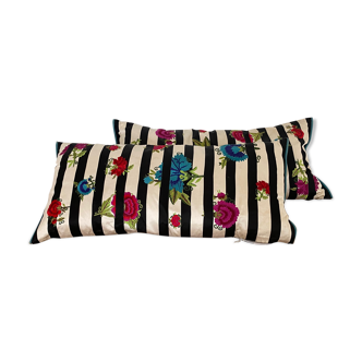 Lot of 2 cushions in the evening embroidered christian lacroix