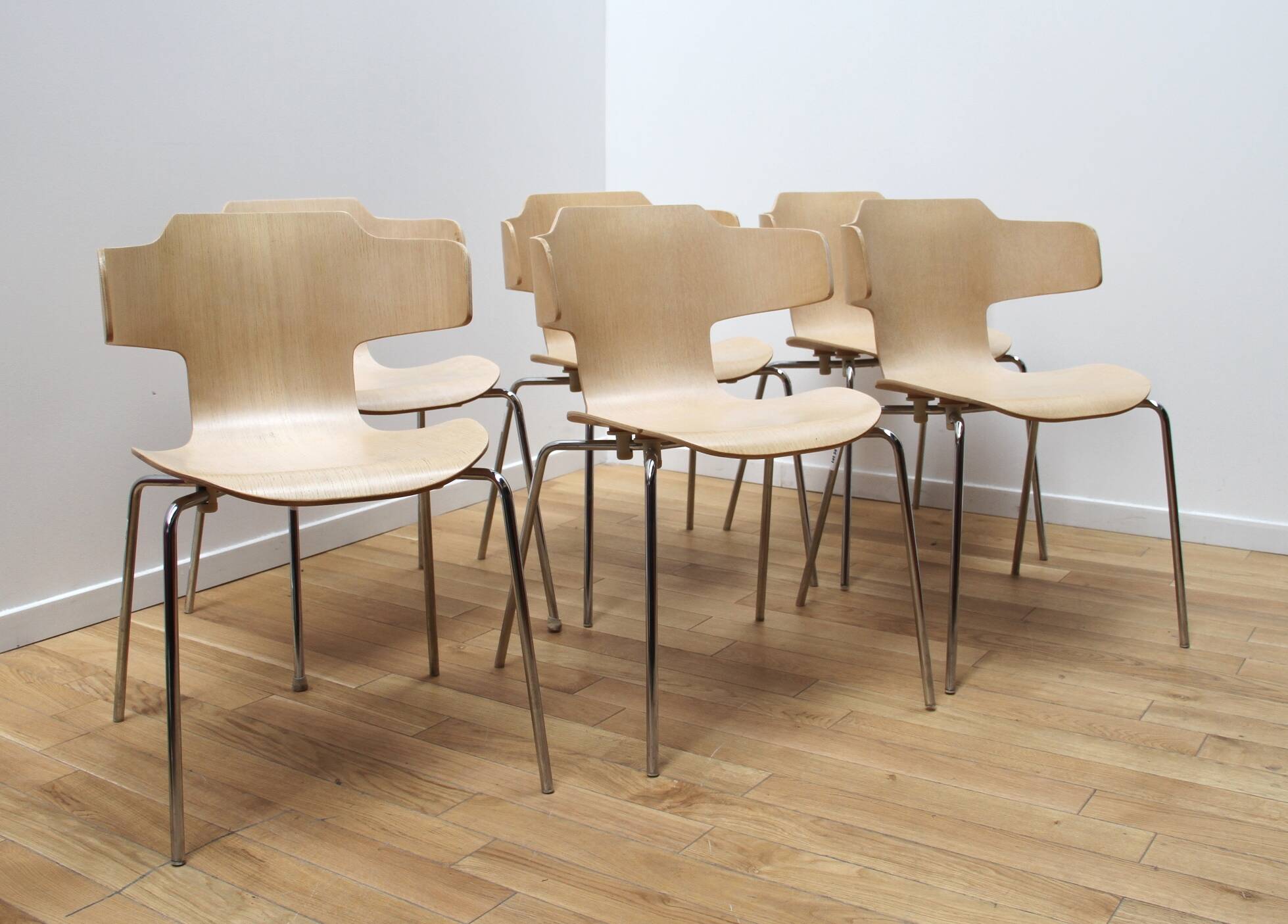 Set of 4 Mobles 114 chairs