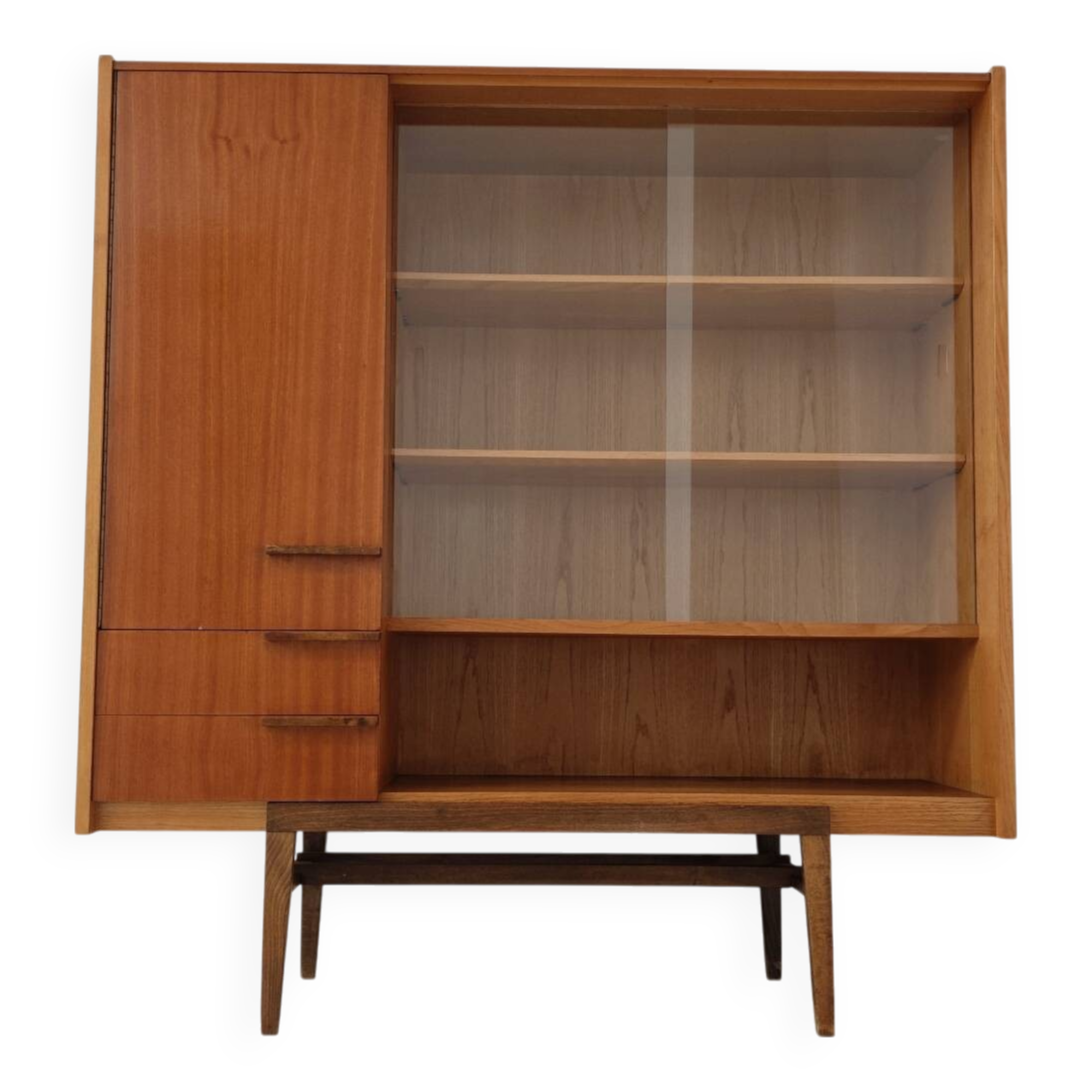 High Buffet Dresser Frantisek Mezulanik for Up Zavody 1960