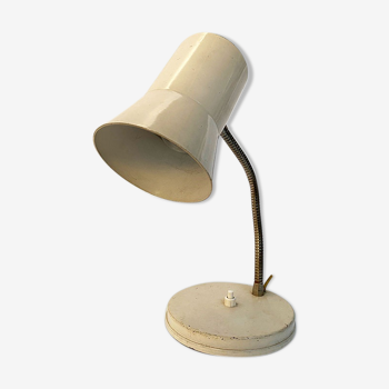 Lampe en métal crème