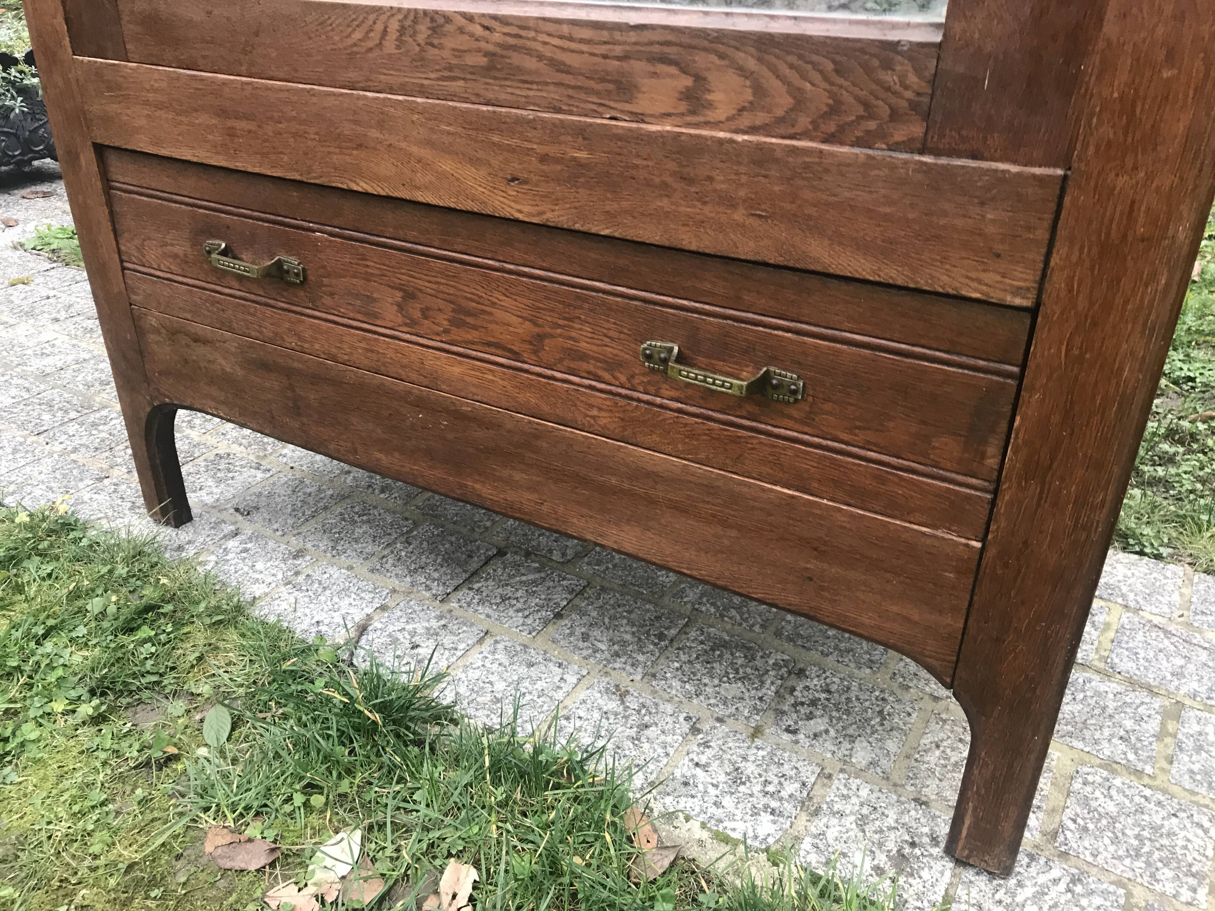 Art Deco cabinet with bevelled mirror 1930/1940