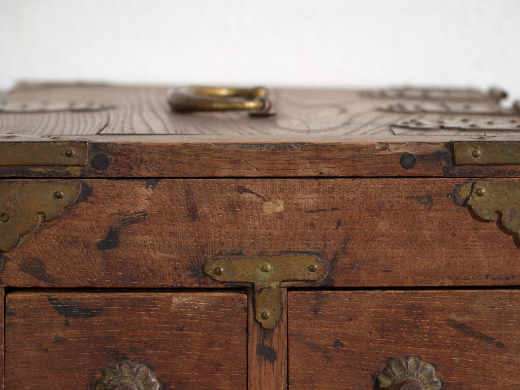 Antique Japanese box with drawers and hinged lid – Early Showa period (c. 1928)