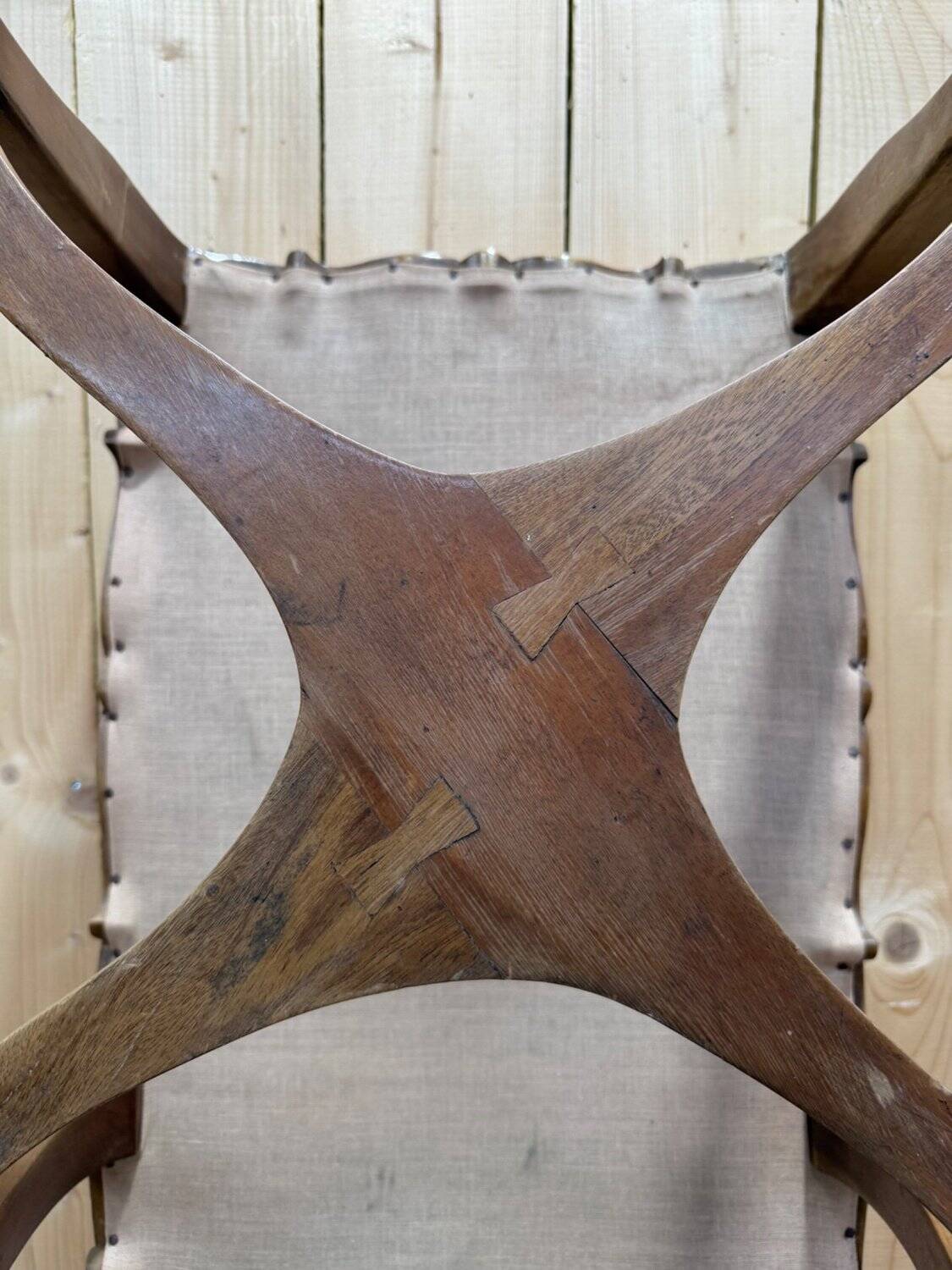 Middle banquette in Régence-Louis XV style – Six cabriole legs – Velvet m