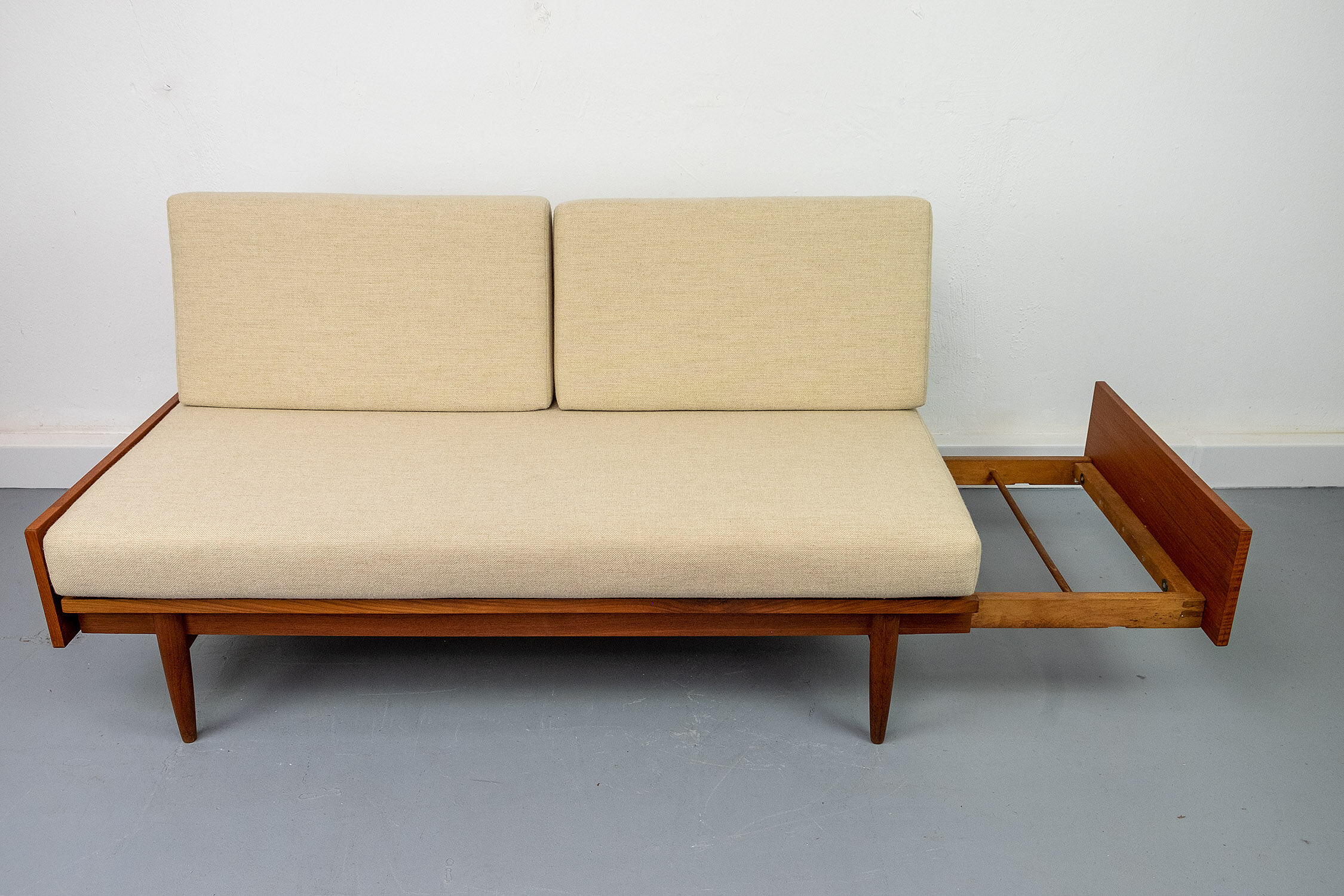 Vintage Teak Daybed/Sofa, 1960s