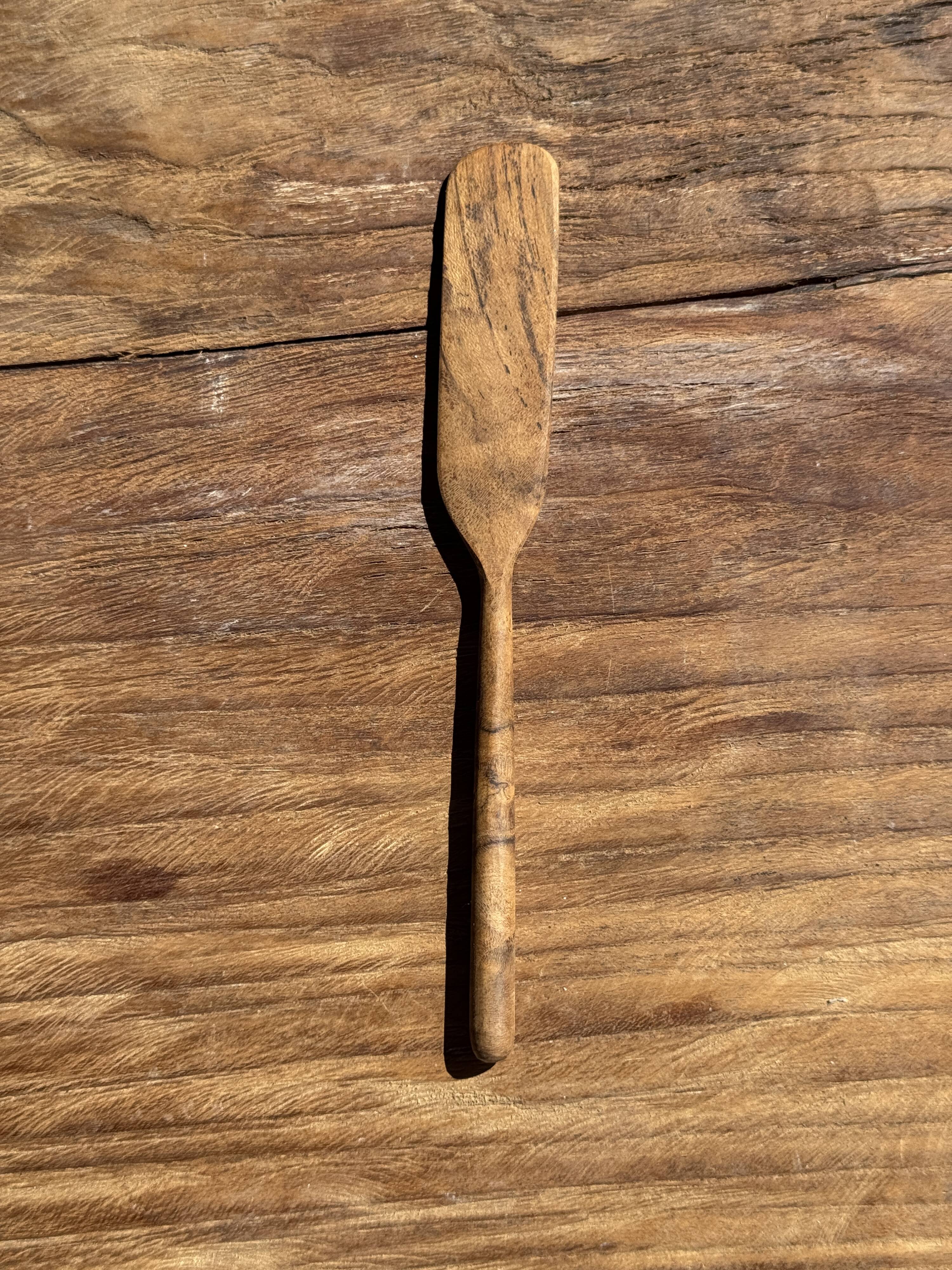 Small spatula, teak spreading knife, Indonesian monoxyle L18 l2.
