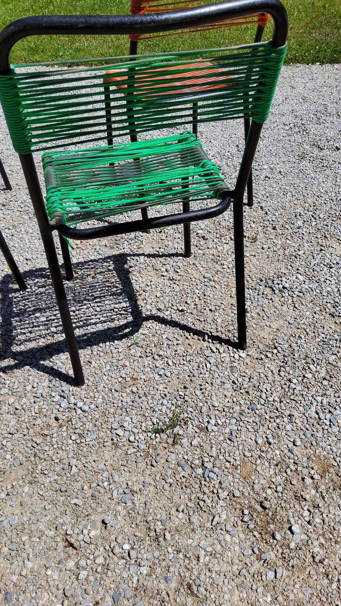 Set of 4 chairs scoubidou green and orange tubes metal black from the 60s