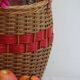 Wicker basket and scoubidou