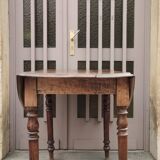 Table ronde style louis Philippe