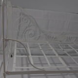 Forged iron bed