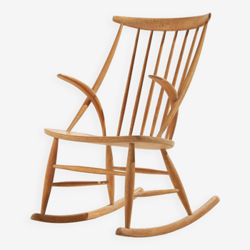 Iw3 beech rocking chair by illum wikkelsø for niels eilersen (mk10413)