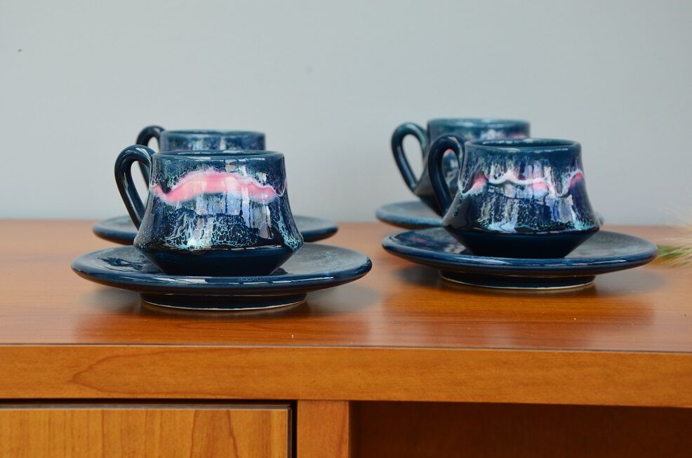 Vallauris blue and pink coffee service