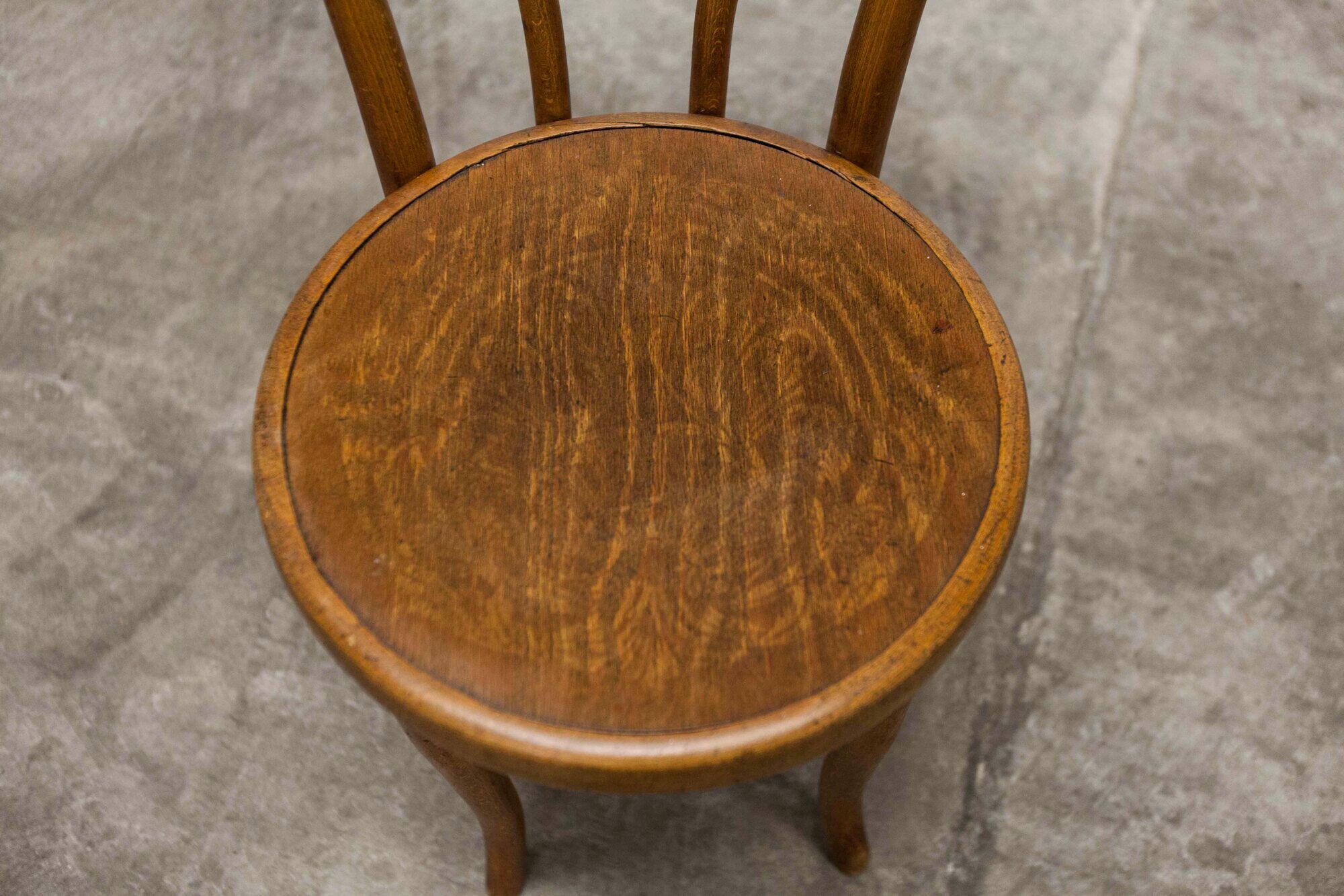 Mundus Vienna Austria 1910 curved wood bistro chair