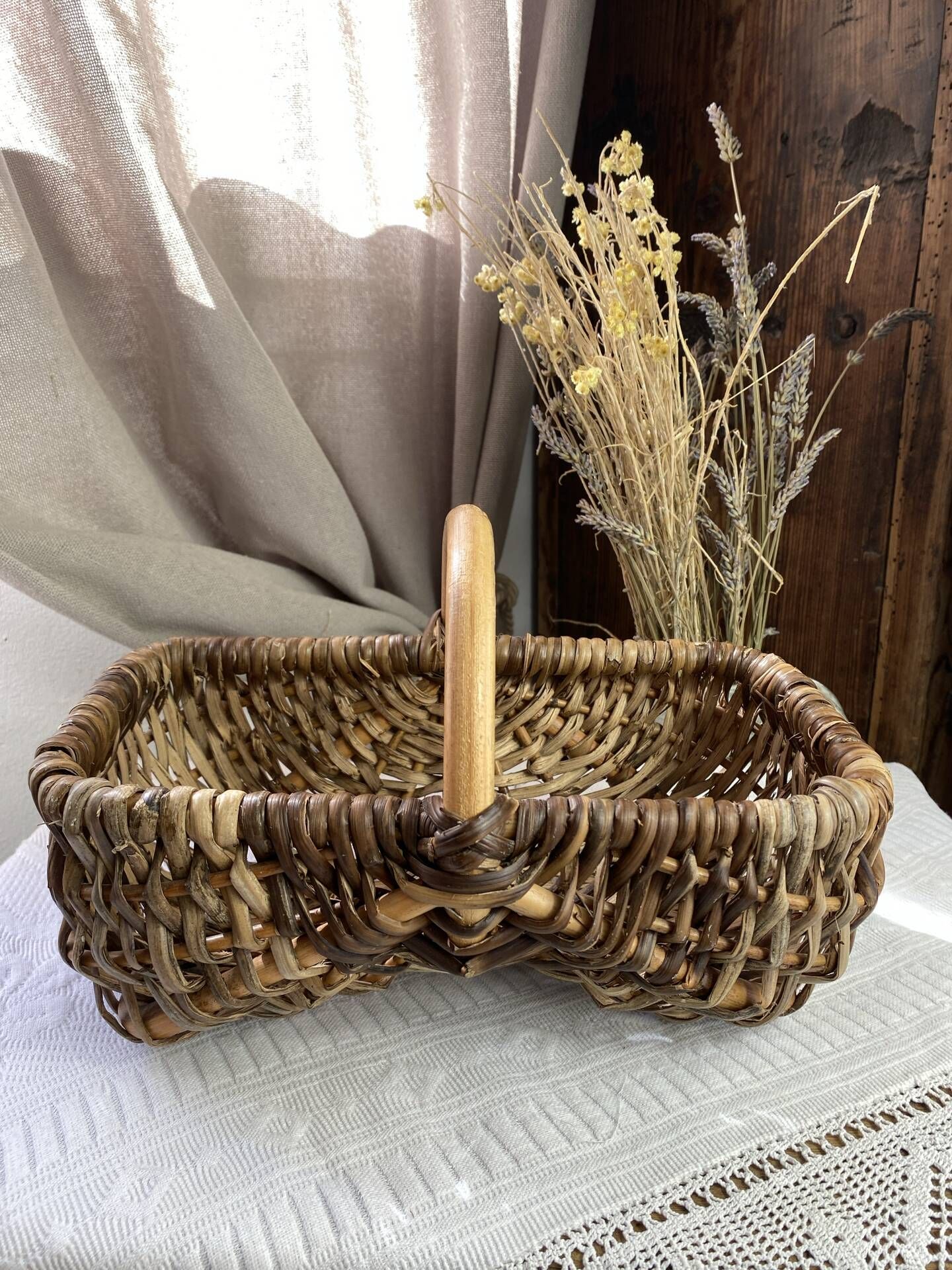 Rattan split basket