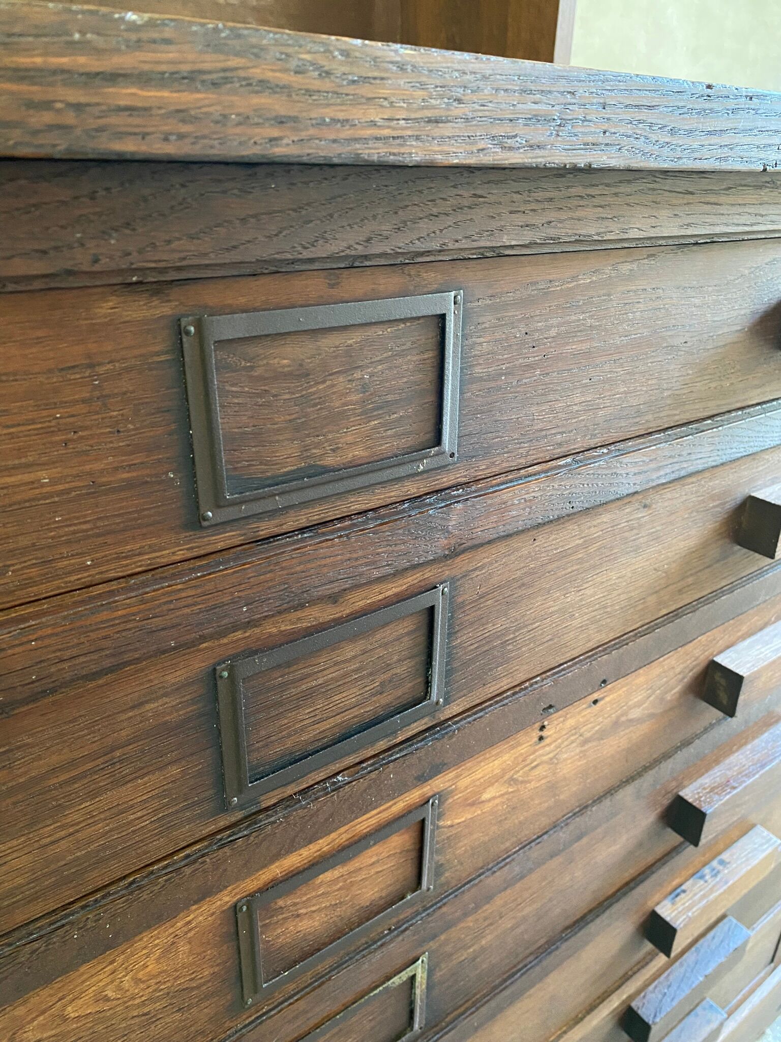 Craft furniture with vintage architect plans in solid oak