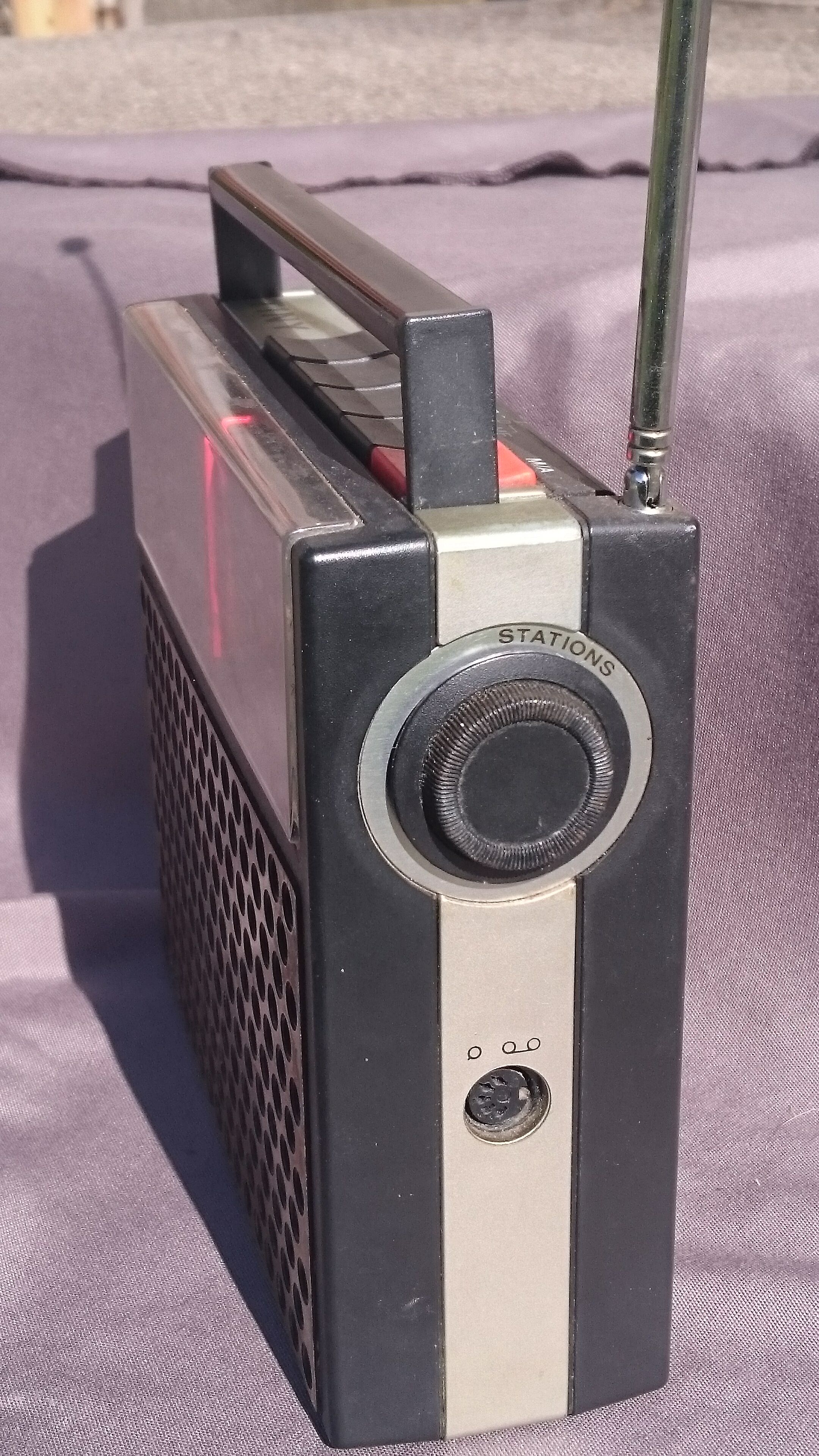 Radio FM"Tiny"vintage