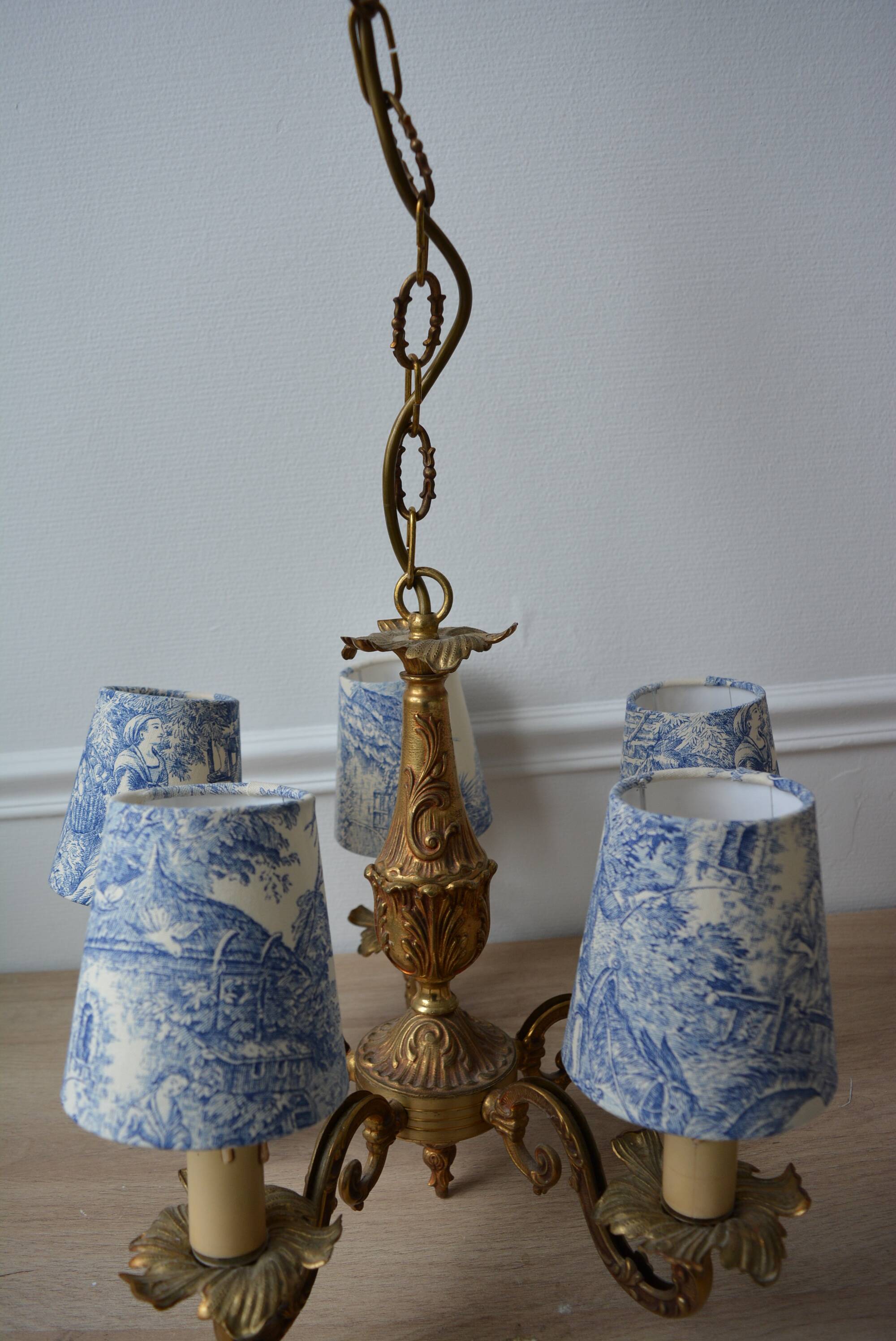 Lustre bronze, 5 abat-jours toile de Jouy