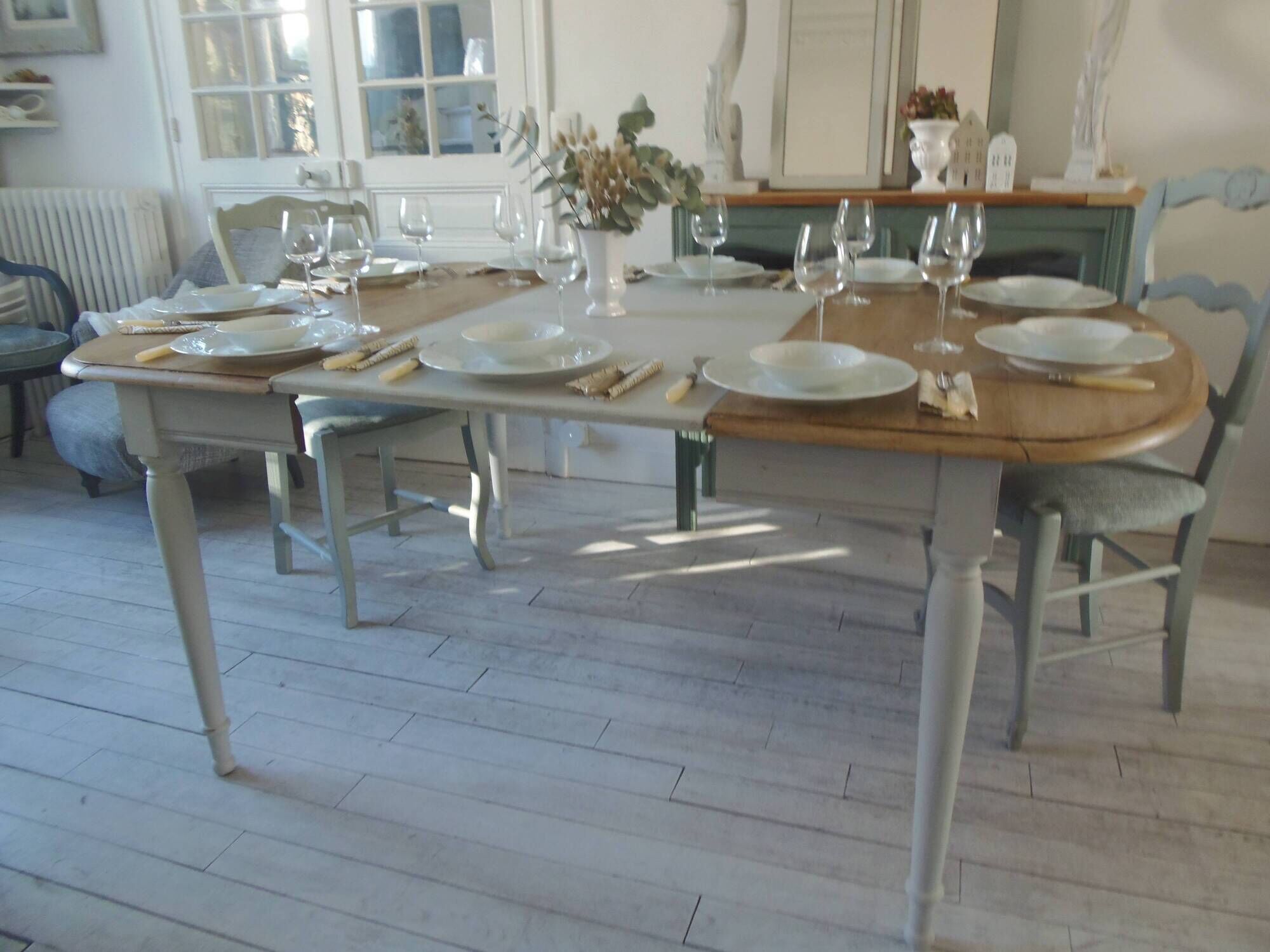 Flap table, pearl gray patinated base, medium oak waxed top.