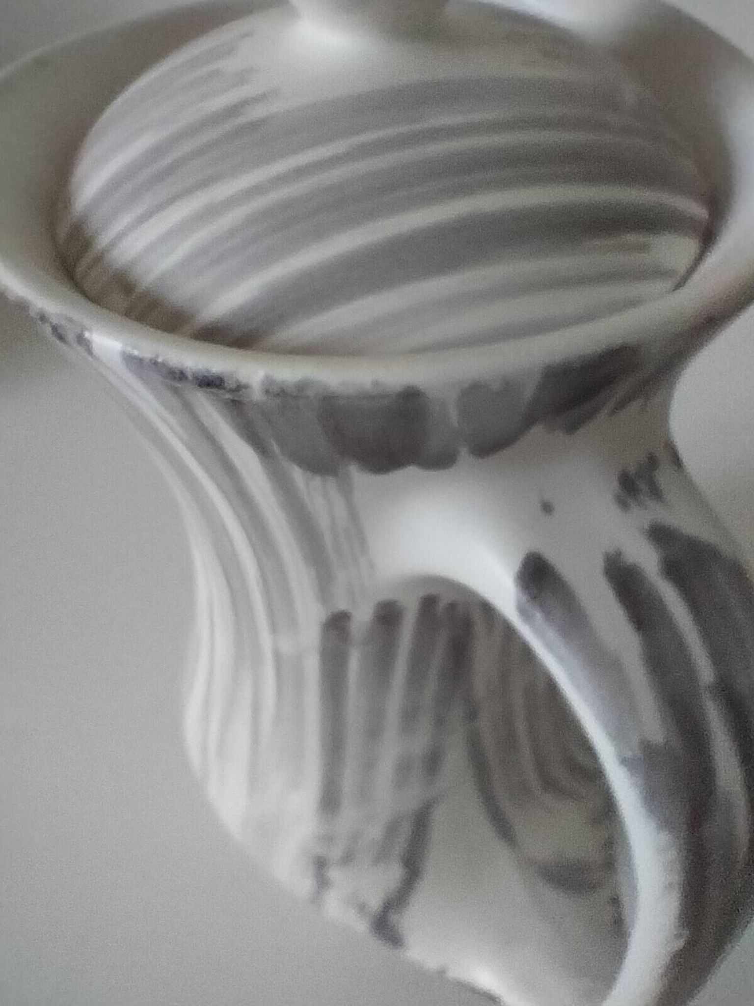 Cafetière Niderviller décor Chatons – faïence expressive années 50