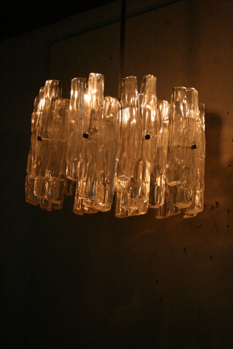 Original ice suspension from the 70s