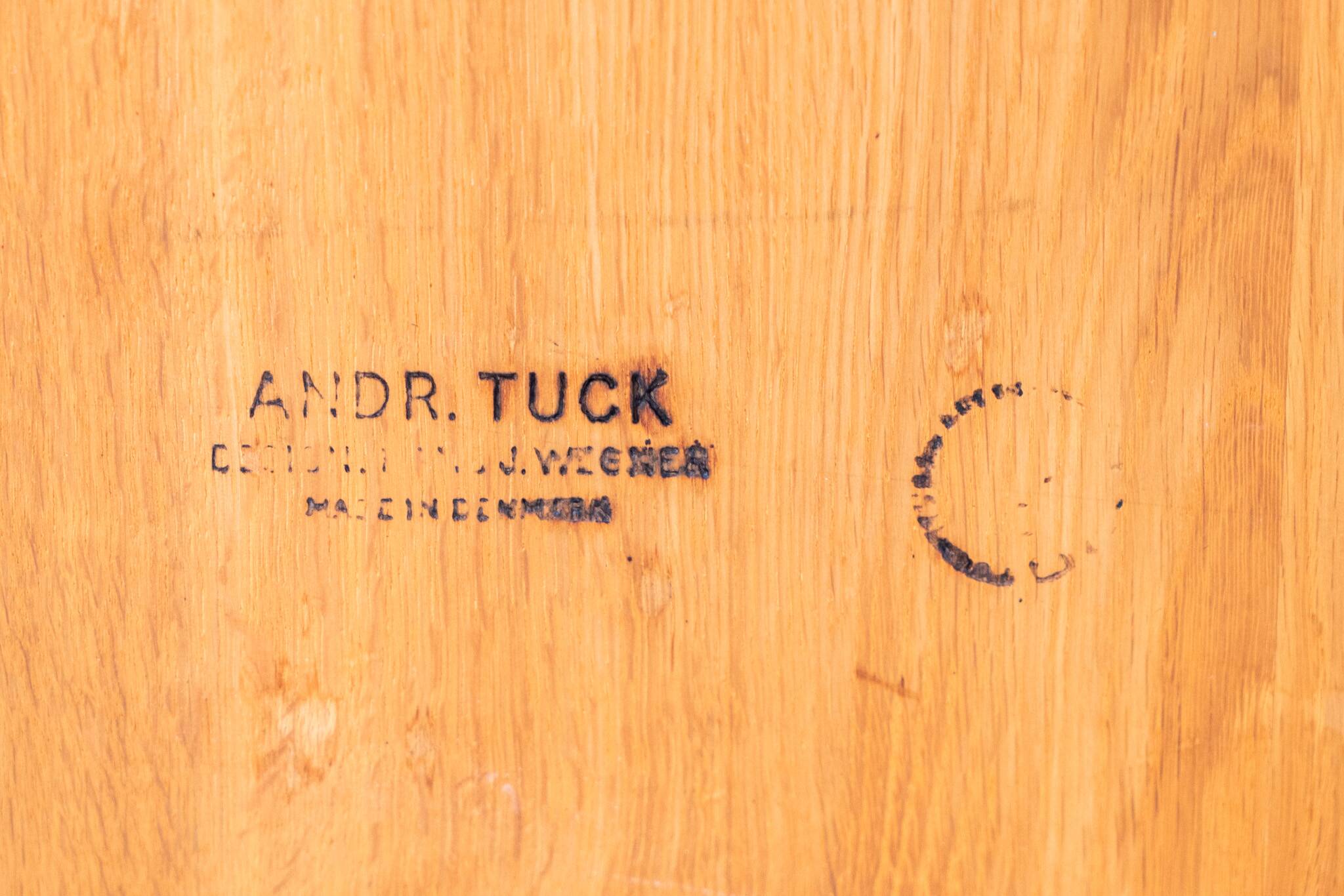 Table basse en chêne par Hans J. Wegner pour Andreas Tuck